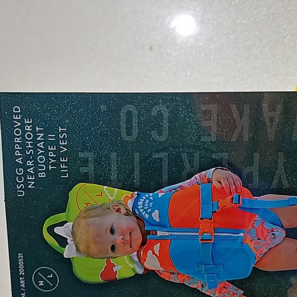 Hyperlite-Infant- less than 30lbs-PFD- - Picture 8 of 9